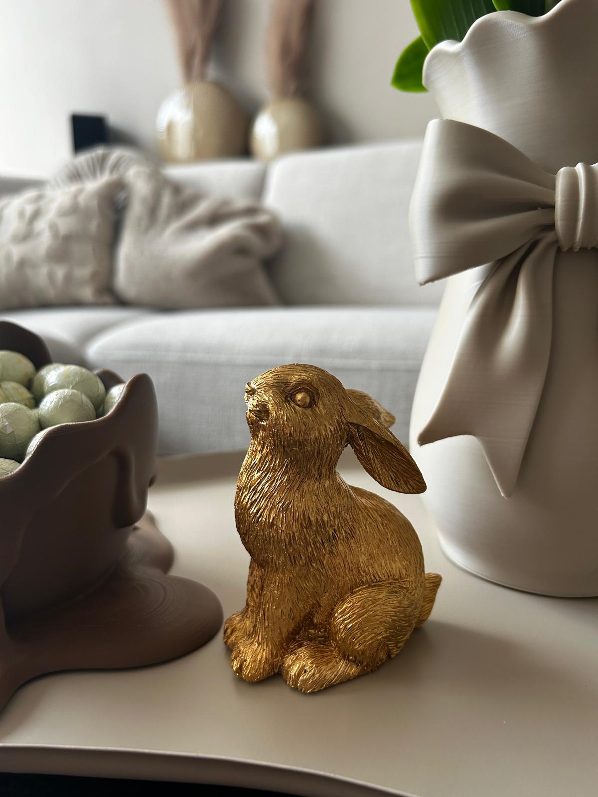 Golden Easter bunny (Shy)